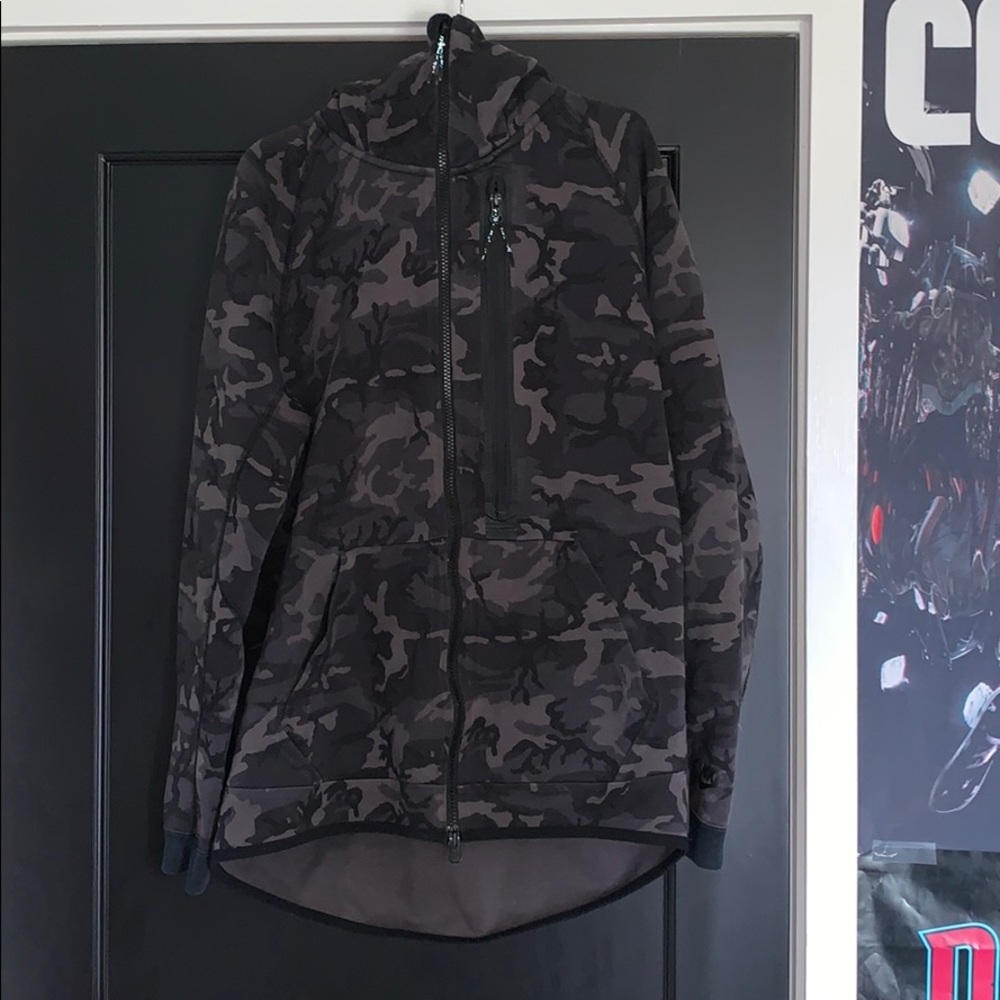 Nike men’s tech fleece zip up